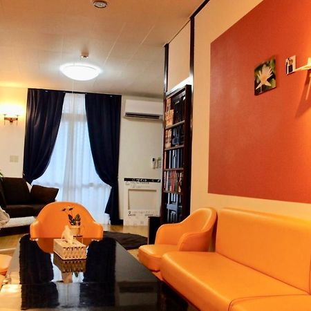 Holiday Homes Tsuboya 1St Наха Екстериор снимка